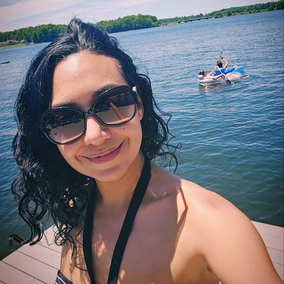 Meet your Posher, Heba - Picture 1 of 1